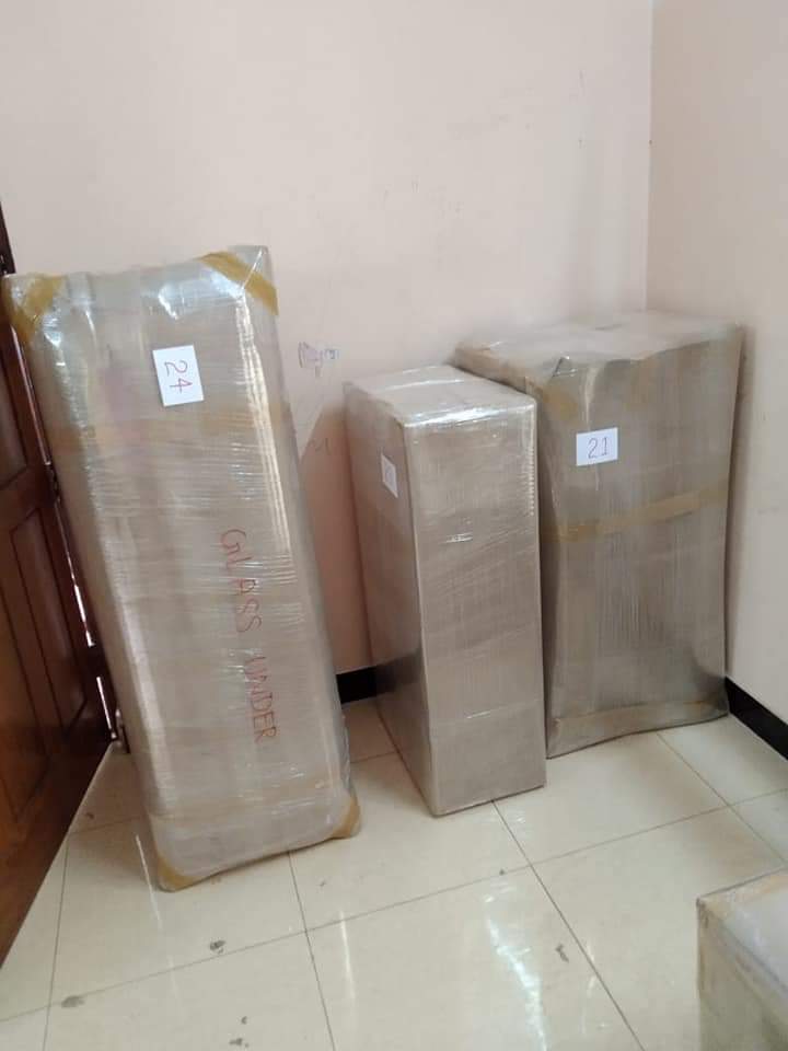 <br />
<b>Notice</b>:  Undefined variable: FetchPage in <b>/home/movingsolutions/public_html/company/home.php</b> on line <b>428</b><br />
<br />
<b>Notice</b>:  Trying to access array offset on value of type null in <b>/home/movingsolutions/public_html/company/home.php</b> on line <b>428</b><br />
 Slider