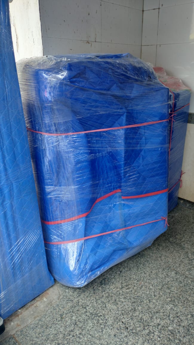 <br />
<b>Notice</b>:  Undefined variable: FetchPage in <b>/home/movingsolutions/public_html/company/home.php</b> on line <b>428</b><br />
<br />
<b>Notice</b>:  Trying to access array offset on value of type null in <b>/home/movingsolutions/public_html/company/home.php</b> on line <b>428</b><br />
 Slider