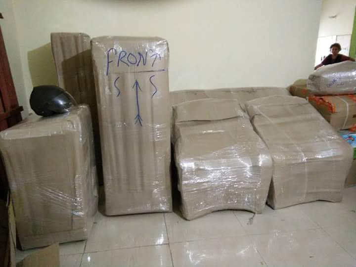 <br />
<b>Notice</b>:  Undefined variable: FetchPage in <b>/home/movingsolutions/public_html/company/home.php</b> on line <b>428</b><br />
<br />
<b>Notice</b>:  Trying to access array offset on value of type null in <b>/home/movingsolutions/public_html/company/home.php</b> on line <b>428</b><br />
 Slider