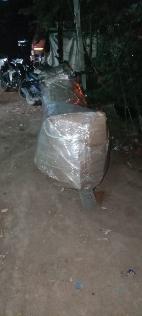 <br />
<b>Notice</b>:  Undefined variable: FetchPage in <b>/home/movingsolutions/public_html/company/home.php</b> on line <b>428</b><br />
<br />
<b>Notice</b>:  Trying to access array offset on value of type null in <b>/home/movingsolutions/public_html/company/home.php</b> on line <b>428</b><br />
 Slider