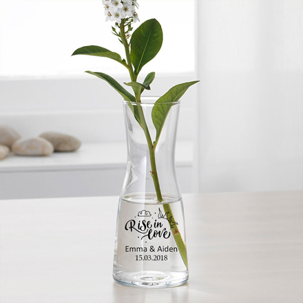 Flower-vases-housewarming-gifts