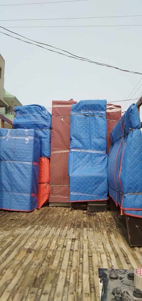 <br />
<b>Notice</b>:  Undefined variable: FetchPage in <b>/home/movingsolutions/public_html/company/home.php</b> on line <b>428</b><br />
<br />
<b>Notice</b>:  Trying to access array offset on value of type null in <b>/home/movingsolutions/public_html/company/home.php</b> on line <b>428</b><br />
 Slider