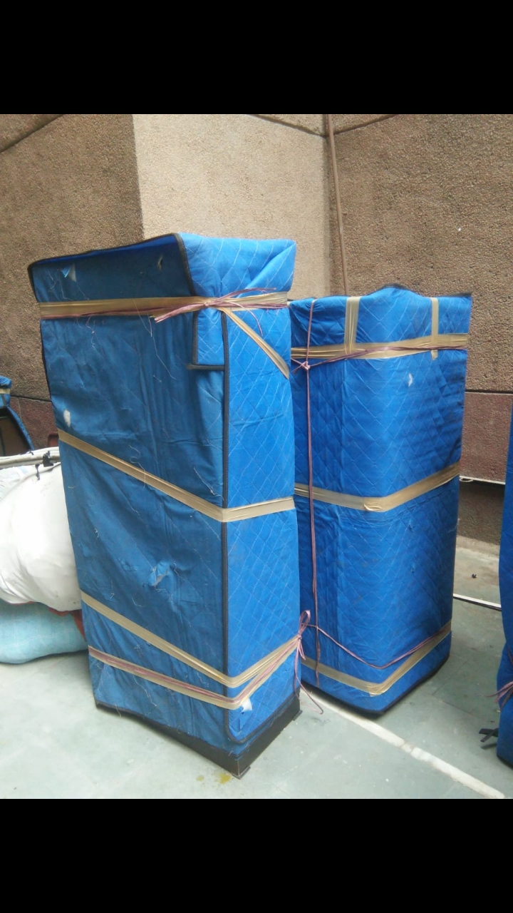 <br />
<b>Notice</b>:  Undefined variable: FetchPage in <b>/home/movingsolutions/public_html/company/home.php</b> on line <b>428</b><br />
<br />
<b>Notice</b>:  Trying to access array offset on value of type null in <b>/home/movingsolutions/public_html/company/home.php</b> on line <b>428</b><br />
 Slider