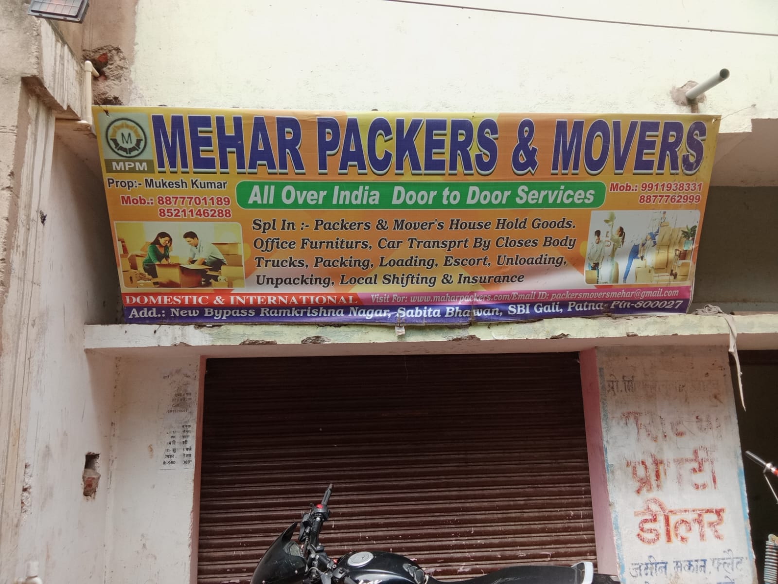 <br />
<b>Notice</b>:  Undefined variable: FetchPage in <b>/home/movingsolutions/public_html/company/home.php</b> on line <b>428</b><br />
<br />
<b>Notice</b>:  Trying to access array offset on value of type null in <b>/home/movingsolutions/public_html/company/home.php</b> on line <b>428</b><br />
 Slider