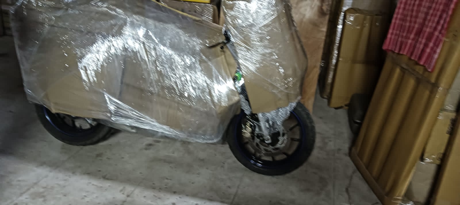 <br />
<b>Notice</b>:  Undefined variable: FetchPage in <b>/home/movingsolutions/public_html/company/home.php</b> on line <b>428</b><br />
<br />
<b>Notice</b>:  Trying to access array offset on value of type null in <b>/home/movingsolutions/public_html/company/home.php</b> on line <b>428</b><br />
 Slider