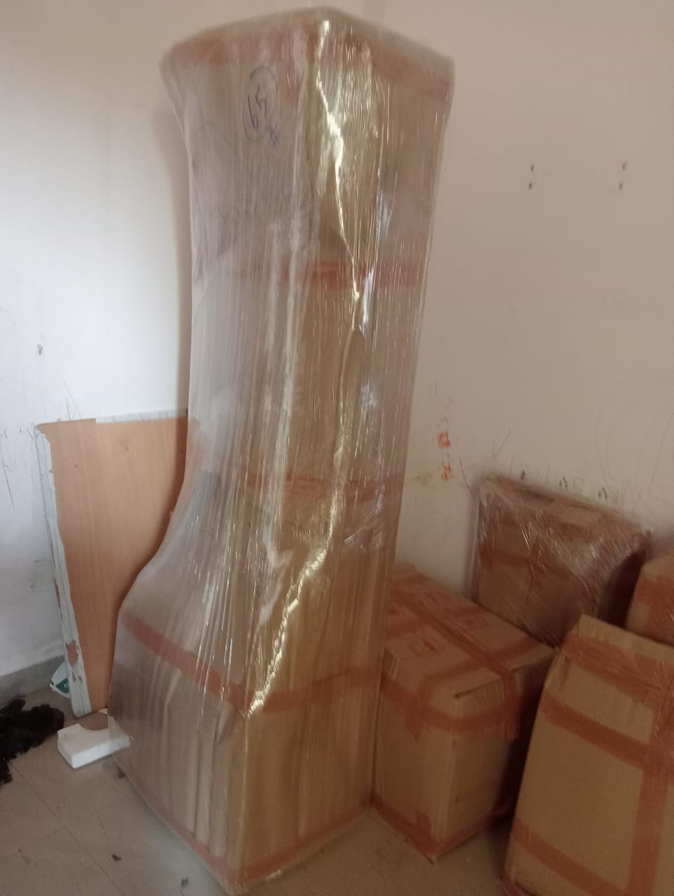 <br />
<b>Notice</b>:  Undefined variable: FetchPage in <b>/home/movingsolutions/public_html/company/home.php</b> on line <b>428</b><br />
<br />
<b>Notice</b>:  Trying to access array offset on value of type null in <b>/home/movingsolutions/public_html/company/home.php</b> on line <b>428</b><br />
 Slider