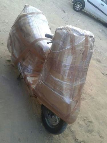 <br />
<b>Notice</b>:  Undefined variable: FetchPage in <b>/home/movingsolutions/public_html/company/home.php</b> on line <b>428</b><br />
<br />
<b>Notice</b>:  Trying to access array offset on value of type null in <b>/home/movingsolutions/public_html/company/home.php</b> on line <b>428</b><br />
 Slider