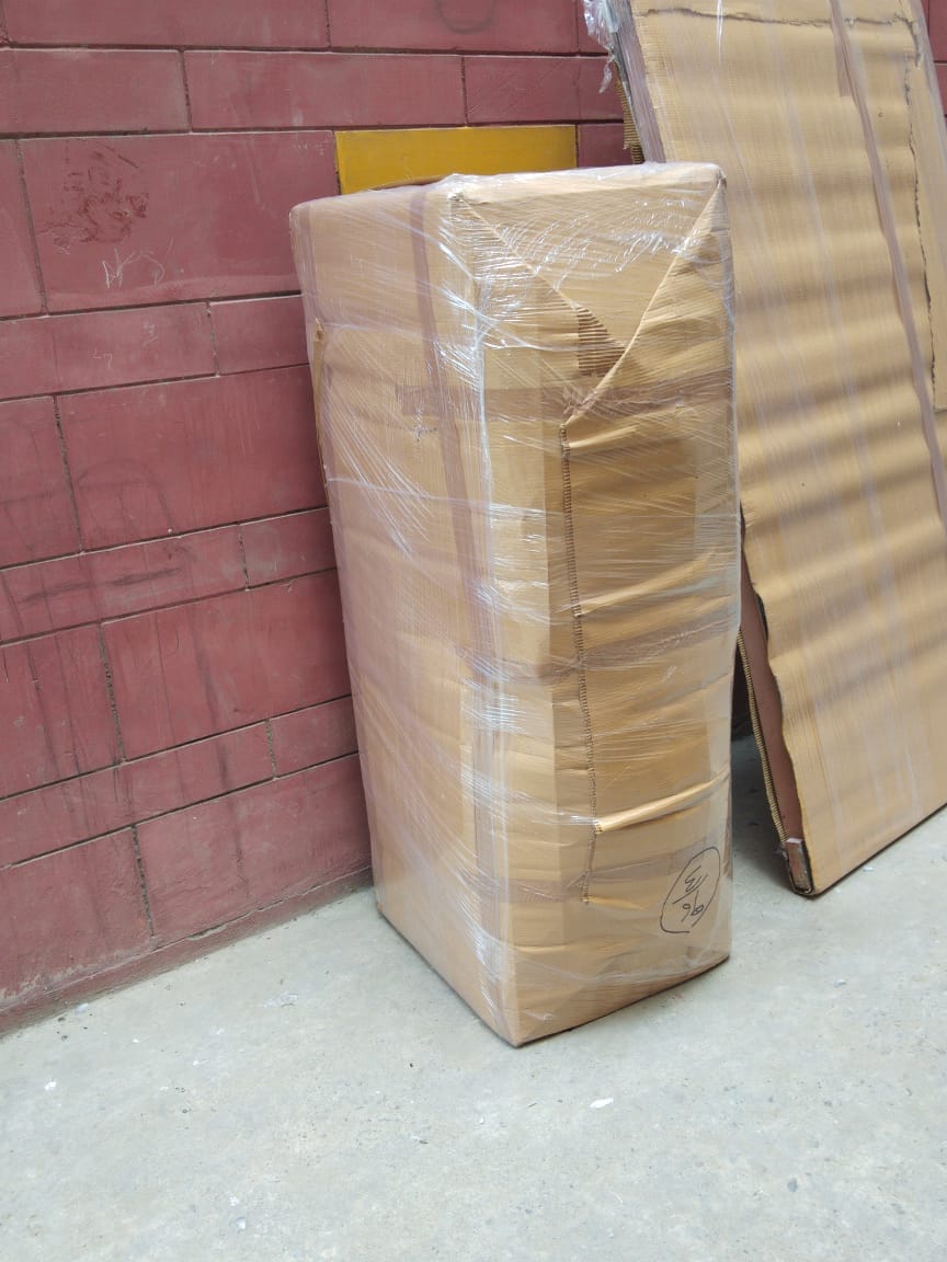 <br />
<b>Notice</b>:  Undefined variable: FetchPage in <b>/home/movingsolutions/public_html/company/home.php</b> on line <b>428</b><br />
<br />
<b>Notice</b>:  Trying to access array offset on value of type null in <b>/home/movingsolutions/public_html/company/home.php</b> on line <b>428</b><br />
 Slider