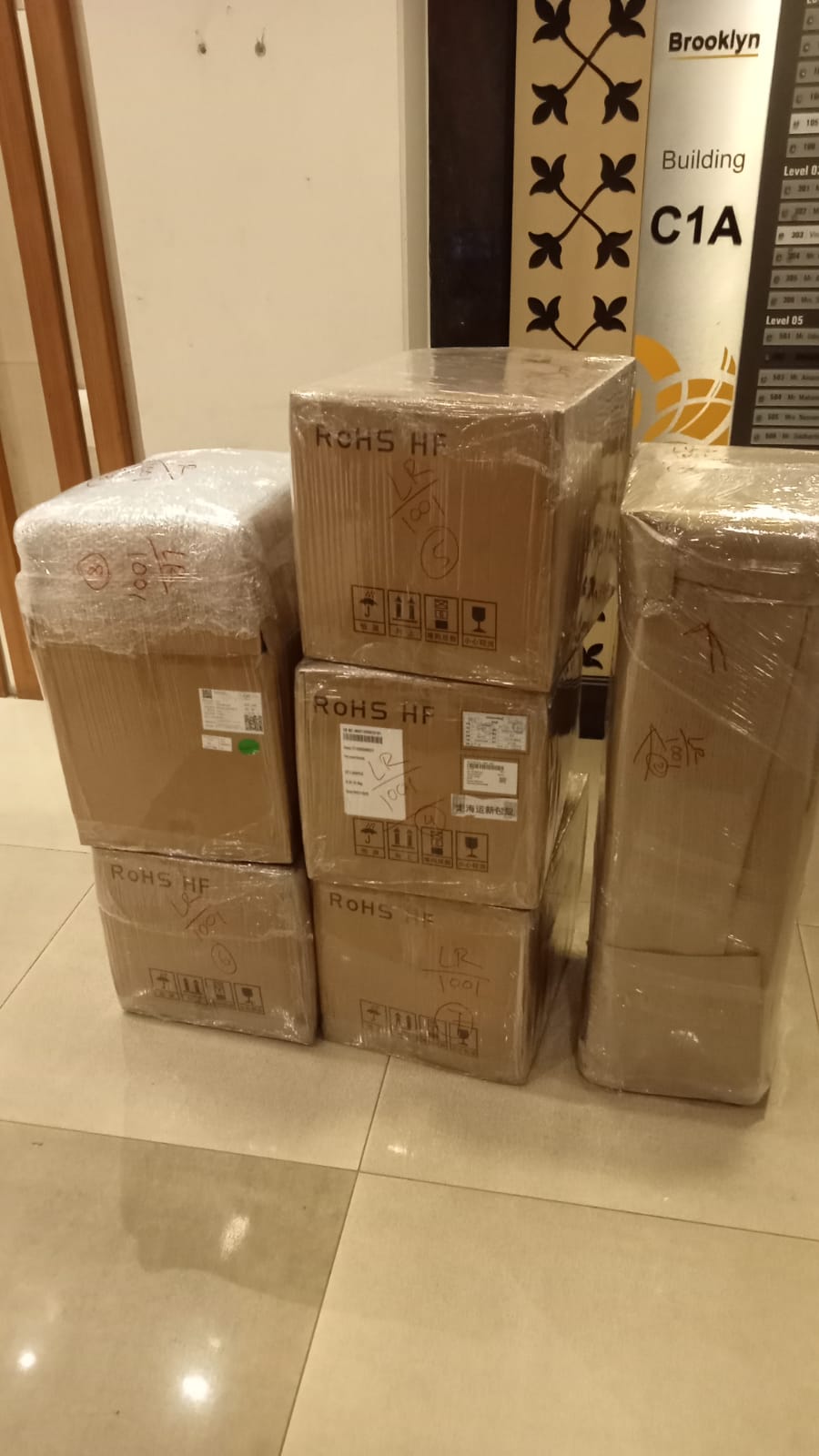 <br />
<b>Notice</b>:  Undefined variable: FetchPage in <b>/home/movingsolutions/public_html/company/home.php</b> on line <b>428</b><br />
<br />
<b>Notice</b>:  Trying to access array offset on value of type null in <b>/home/movingsolutions/public_html/company/home.php</b> on line <b>428</b><br />
 Slider