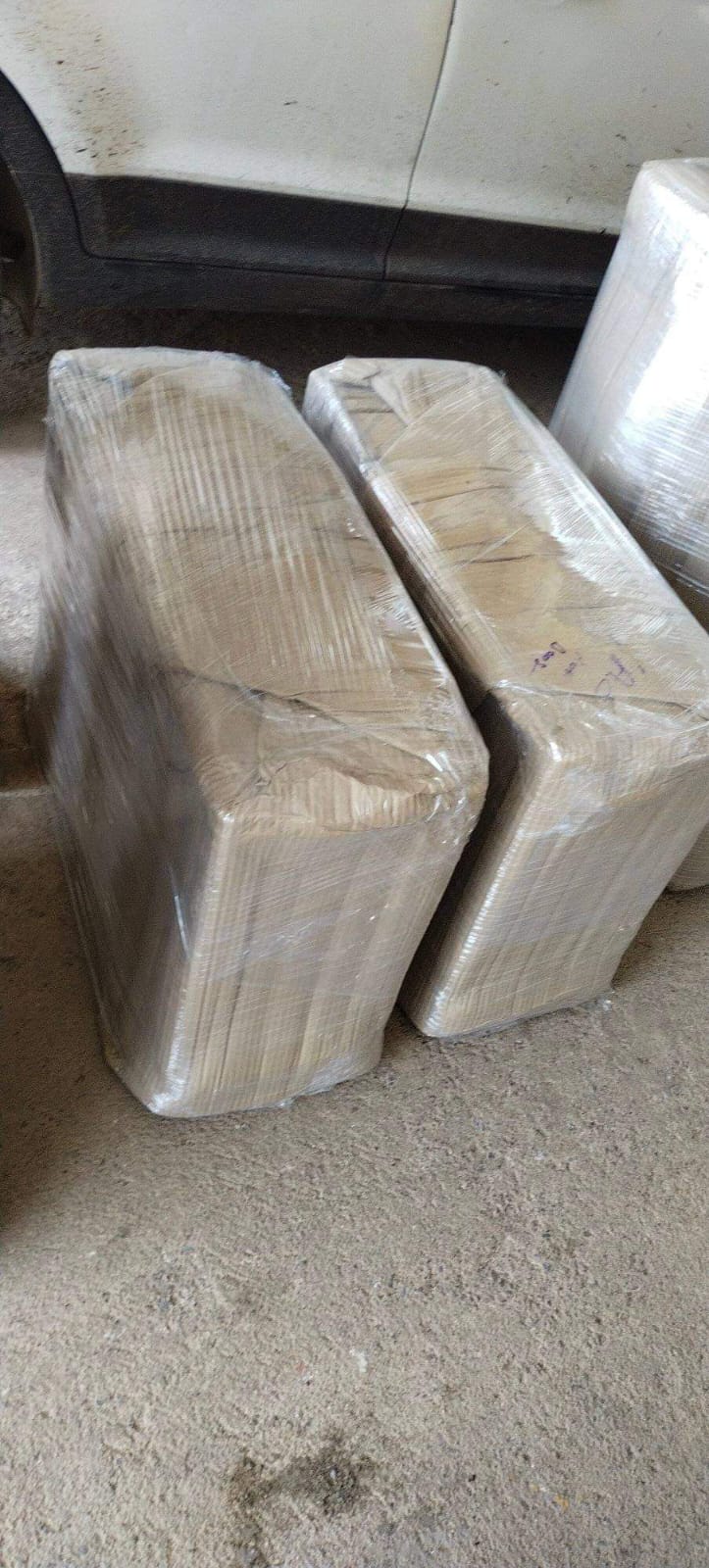 <br />
<b>Notice</b>:  Undefined variable: FetchPage in <b>/home/movingsolutions/public_html/company/home.php</b> on line <b>428</b><br />
<br />
<b>Notice</b>:  Trying to access array offset on value of type null in <b>/home/movingsolutions/public_html/company/home.php</b> on line <b>428</b><br />
 Slider