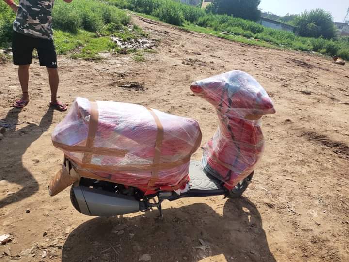 <br />
<b>Notice</b>:  Undefined variable: FetchPage in <b>/home/movingsolutions/public_html/company/home.php</b> on line <b>428</b><br />
<br />
<b>Notice</b>:  Trying to access array offset on value of type null in <b>/home/movingsolutions/public_html/company/home.php</b> on line <b>428</b><br />
 Slider