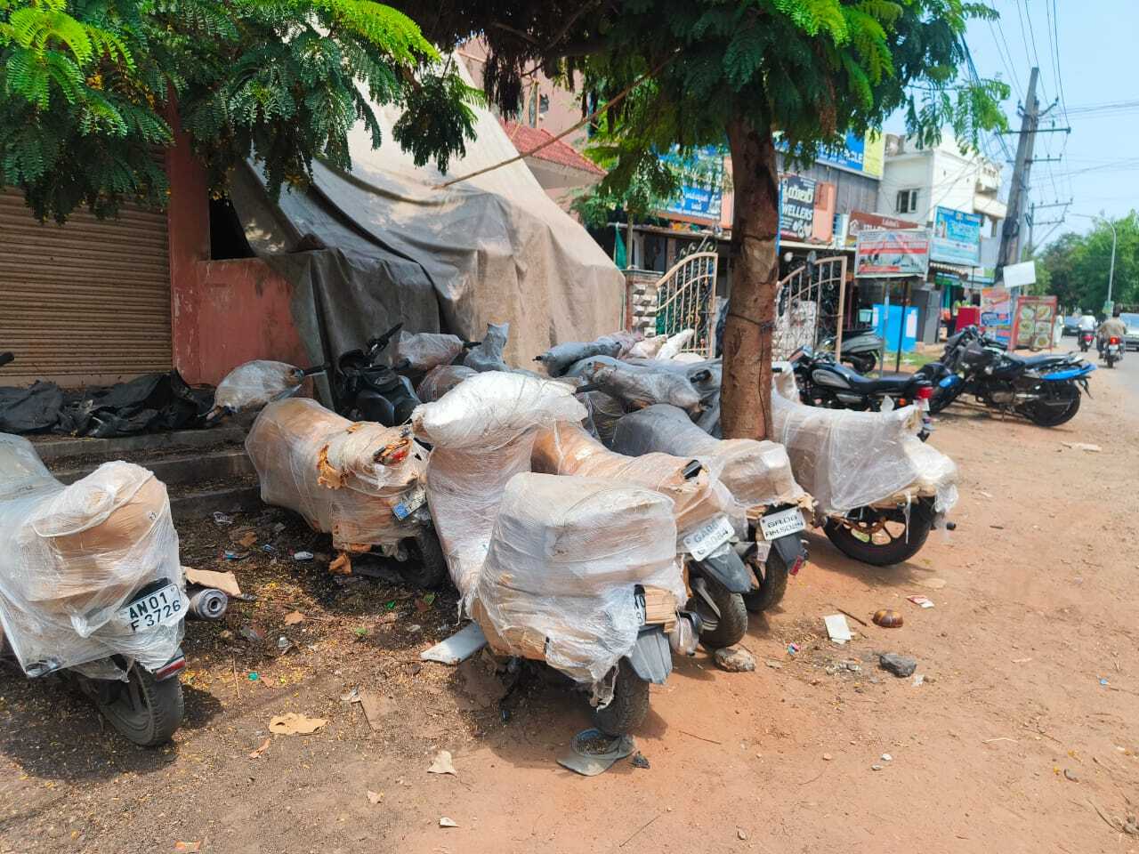 <br />
<b>Notice</b>:  Undefined variable: FetchPage in <b>/home/movingsolutions/public_html/company/home.php</b> on line <b>428</b><br />
<br />
<b>Notice</b>:  Trying to access array offset on value of type null in <b>/home/movingsolutions/public_html/company/home.php</b> on line <b>428</b><br />
 Slider