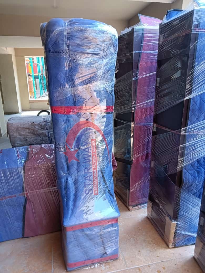 <br />
<b>Notice</b>:  Undefined variable: FetchPage in <b>/home/movingsolutions/public_html/company/home.php</b> on line <b>428</b><br />
<br />
<b>Notice</b>:  Trying to access array offset on value of type null in <b>/home/movingsolutions/public_html/company/home.php</b> on line <b>428</b><br />
 Slider