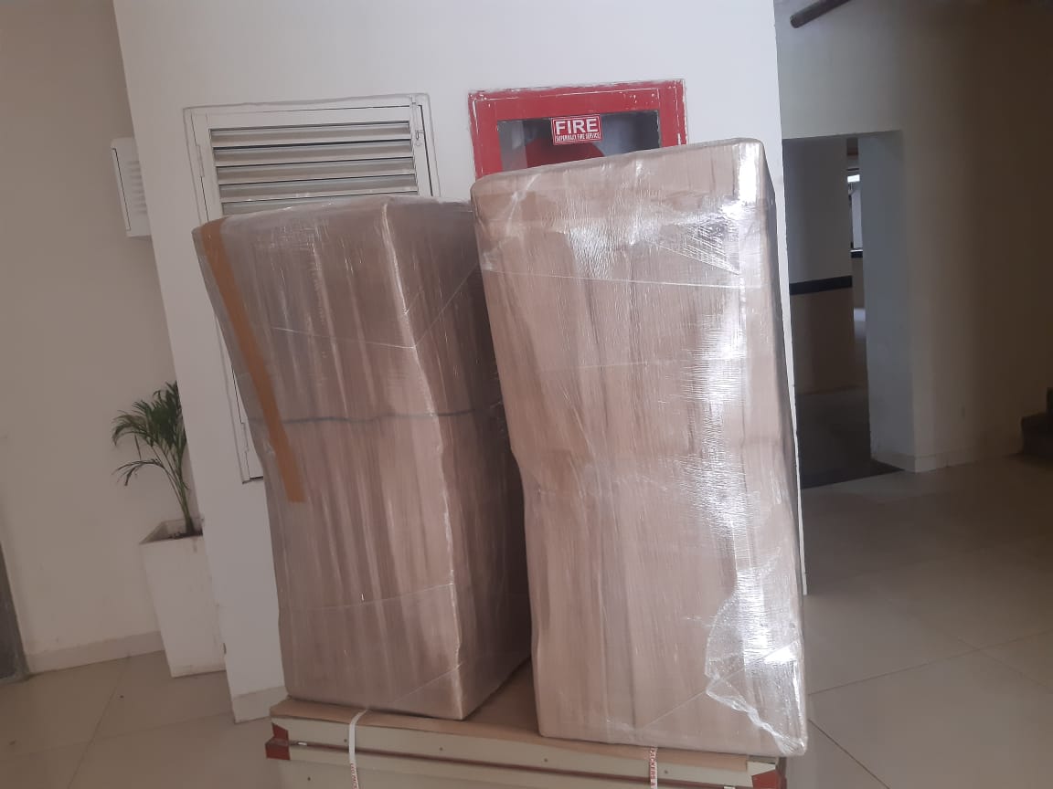 <br />
<b>Notice</b>:  Undefined variable: FetchPage in <b>/home/movingsolutions/public_html/company/home.php</b> on line <b>428</b><br />
<br />
<b>Notice</b>:  Trying to access array offset on value of type null in <b>/home/movingsolutions/public_html/company/home.php</b> on line <b>428</b><br />
 Slider